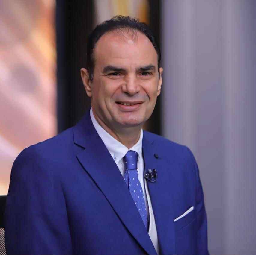 عبد الحميد بسيوني لـ«أصل الصورة»: منتخب مصر والجهاز الفني يستطيعوا تحقيق كأس الأمم.. حسام حسن قادر على معالجة الأخطاء الفنية 