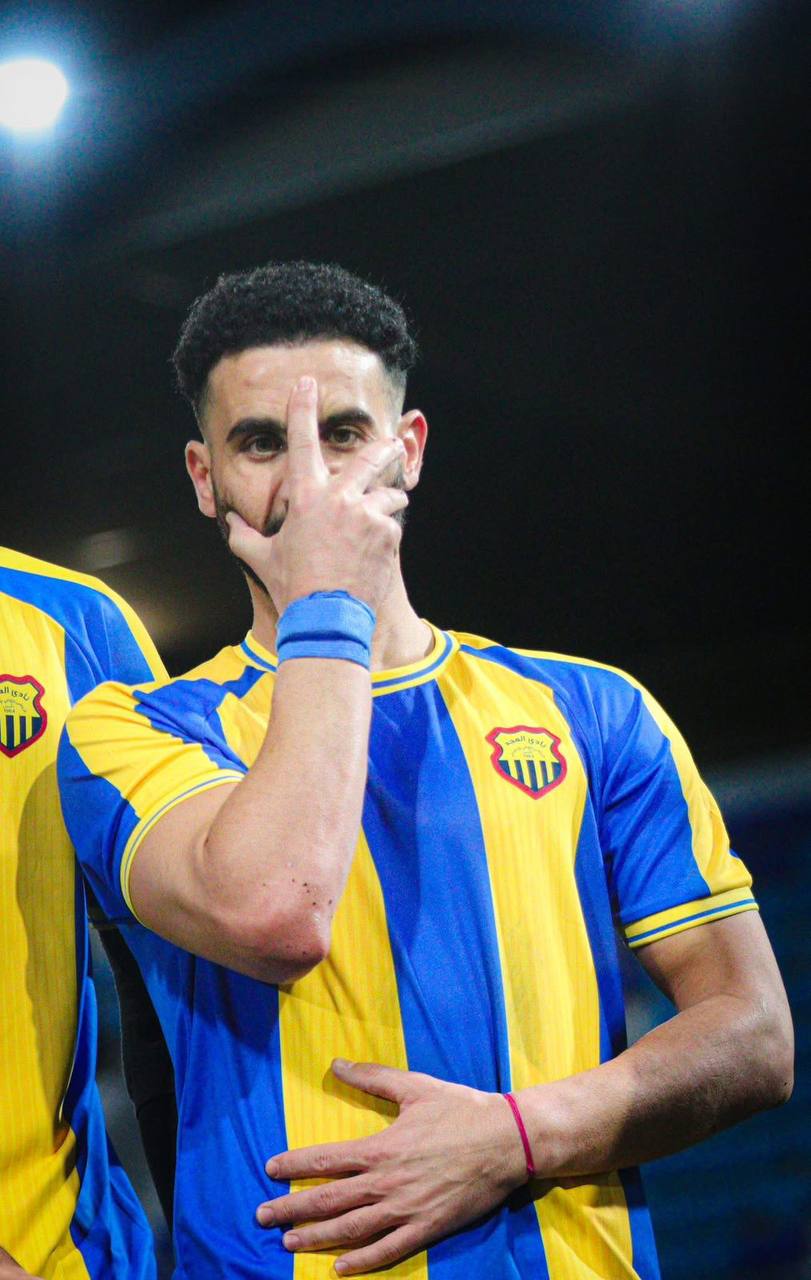 باسم مرسي يلمع رغم الهزيمة.. هدف وجائزة رجل المباراة في الظهور الأول مع المجد الليبي