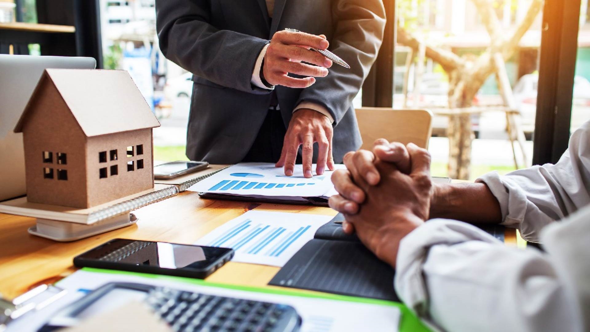 سوق التأجير التمويلى