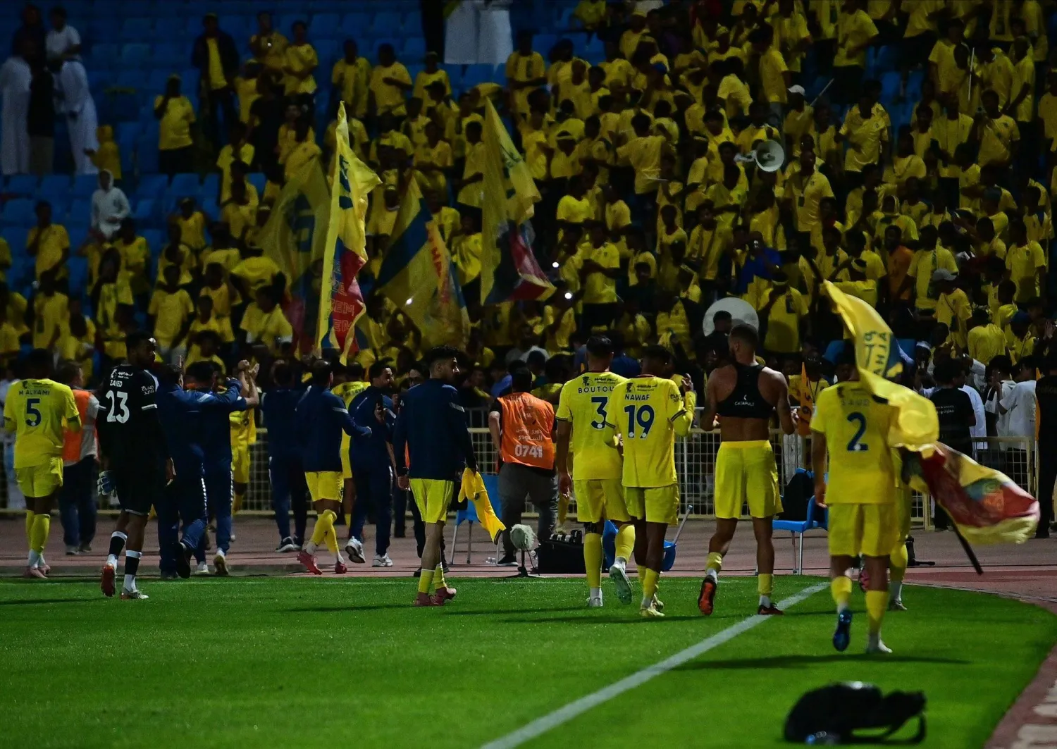 موعد مباراة الحزم والقادسية في الدوري السعودي والقنوات الناقلة