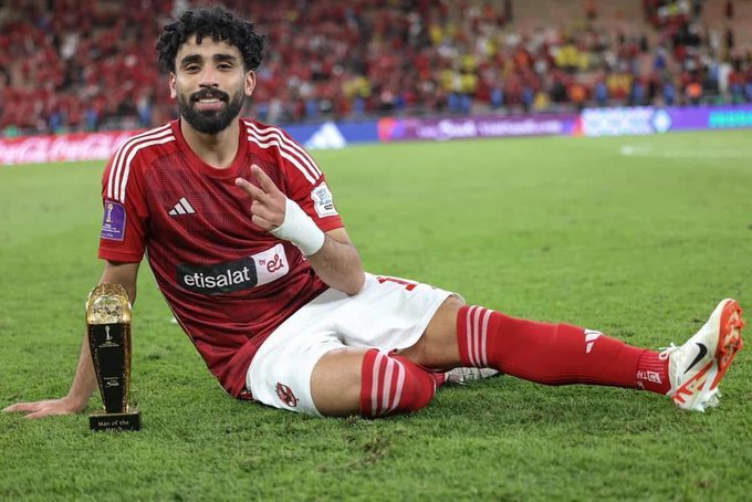 بعد رفض عرض قطري ضخم.. الأهلي يحسم مستقبل مروان عطية