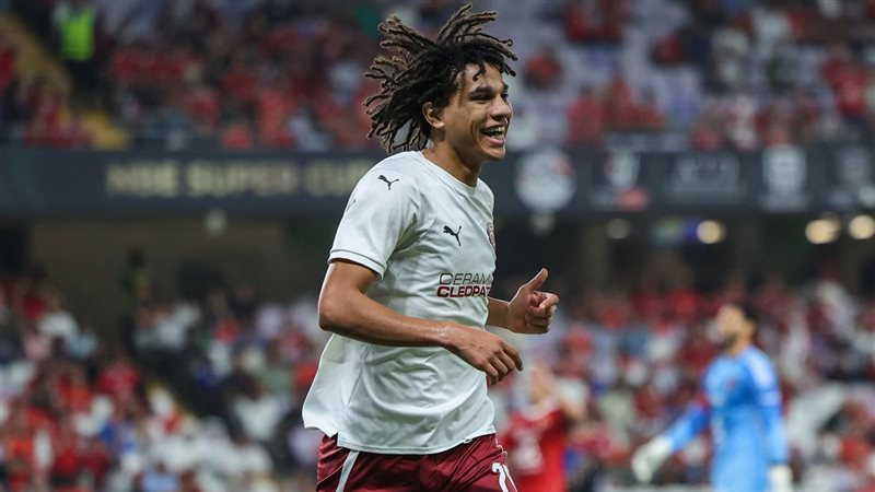 «رحلة جديدة».. الأهلي يعلن ضم مروان عثمان في أولى صفقات الميركاتو الشتوي