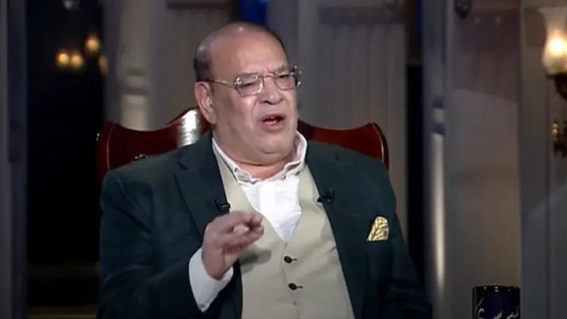 «رأس السنة وِرمت».. صلاح عبدالله يداعب جمهور برسالة مختلفة بمناسبة العام الجديد