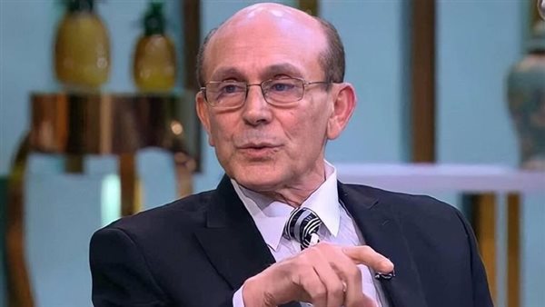 نقل محمد صبحي إلى المستشفى بعد وعكة صحية مفاجئة.. التفاصيل كاملة