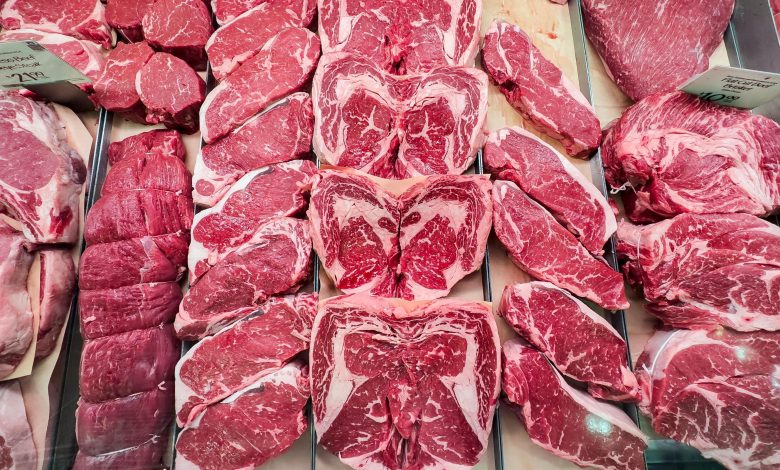 «بعد خفض سعر الكندوز».. أسعار اللحوم اليوم الإثنين 26 يناير 2026