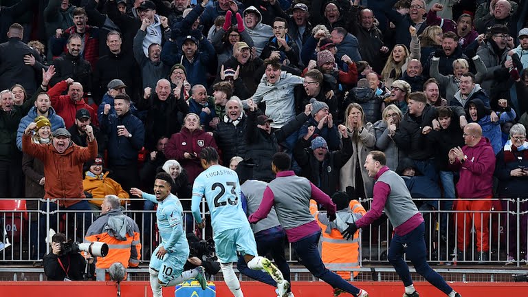 كلاكيت رابع مرة.. ليفربول يتعادل إيجابيا أمام بيرنلي على ملعب أنفليد في الدوري الإنجليزي 