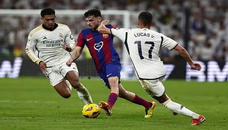 «بسبب دوري أبطال أوروبا».. تعديل مواعيد مباراتي برشلونة وريال مدريد في الليجا