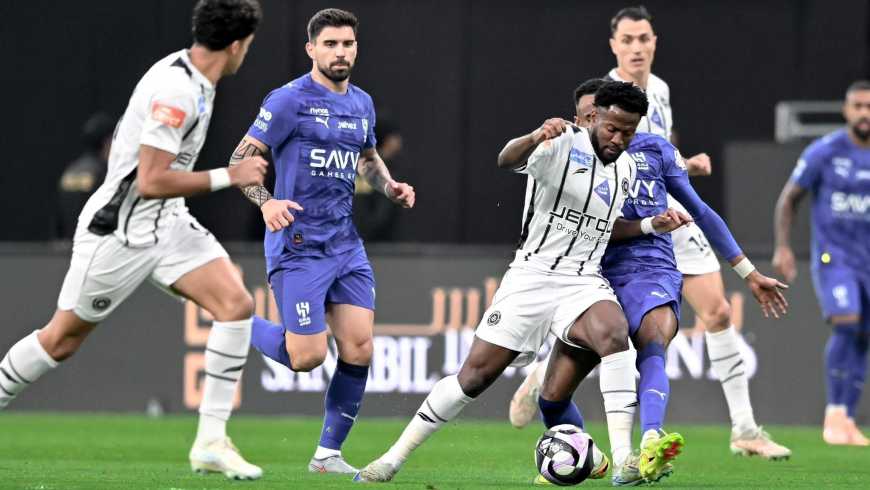 «مهرجان أهداف».. الهلال يحسم ديربي الرياض بخماسية أمام الشباب في دوري روشن