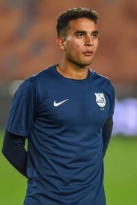 «نفس الإسم».. بيراميدز يقترب من بديل محمد حمدي في آخر صفقات الشتاء