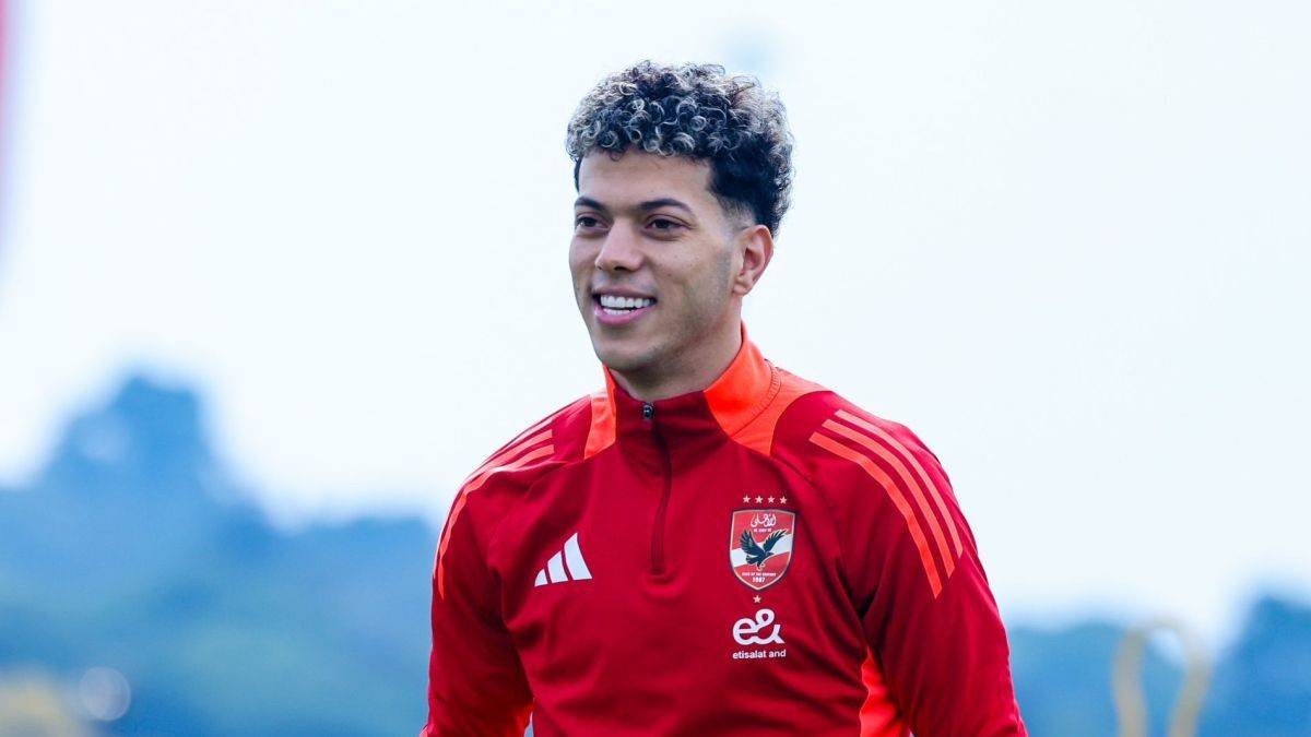 «بعد قضاء مناسك العمرة».. إمام عاشور يعلن عودته للتدريب منفرد بالنادي الأهلي