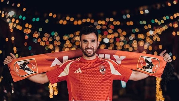 «لمة حمراء بروح الفريق».. كتيبة الأهلي في لقاء ودي تُلبي دعوة تريزيجية على مائدة رمضانية