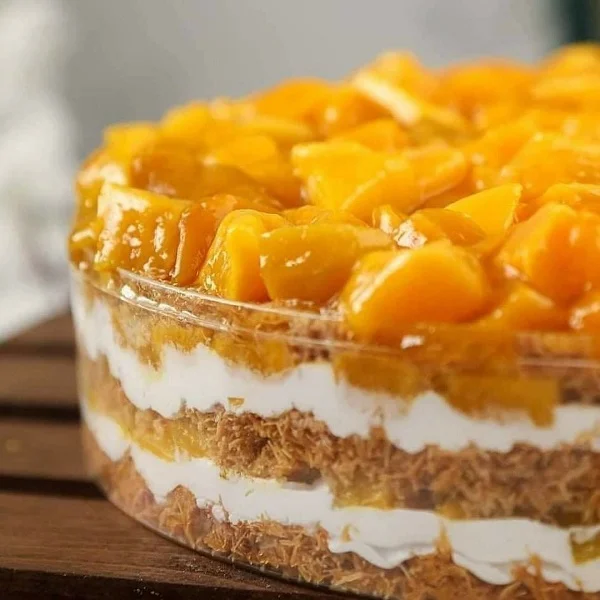 «حلويات بعد الفطار».. طريقة سهلة لتحضير الكنافة بالمانجا في شهر رمضان