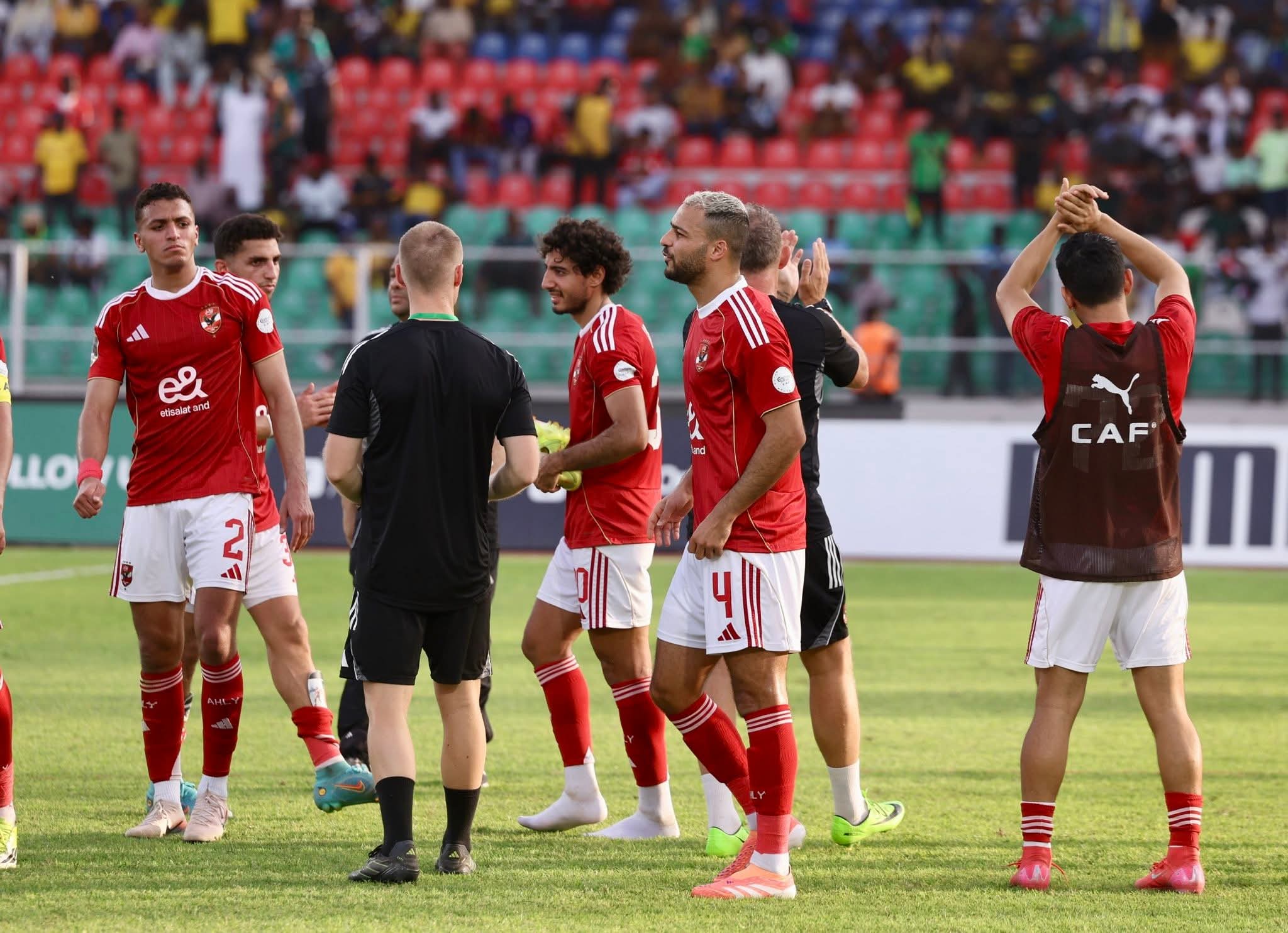 قبل مواجهة الشبيبة.. الأهلي يتفوق على الأندية الجزائرية والسر في السداسية