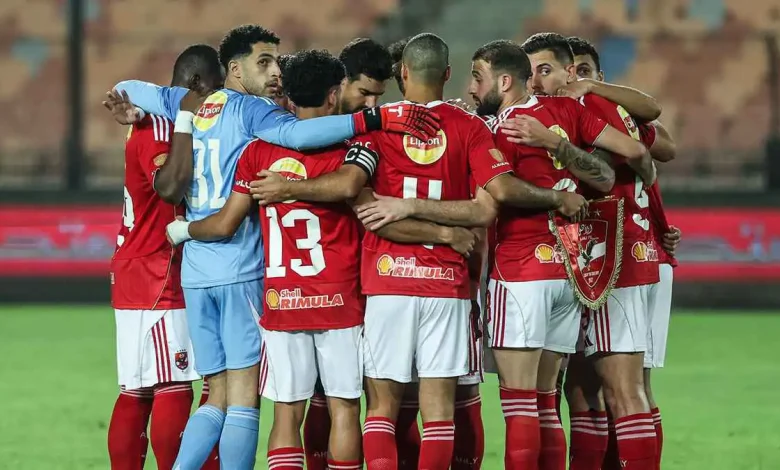 «بصمة الصدارة».. مروان عثمان يمنح الأهلي صدارة الدوري المصري بعد الفوز على سموحة